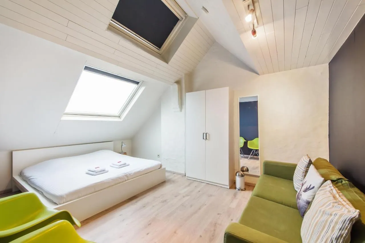 Apartamento Queen Astrid Holiday Home Brujas