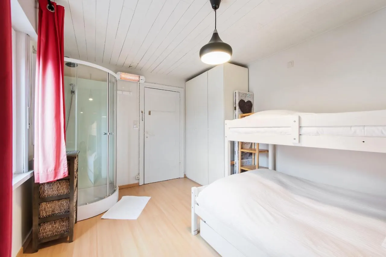 Apartamento Queen Astrid Holiday Home Brujas