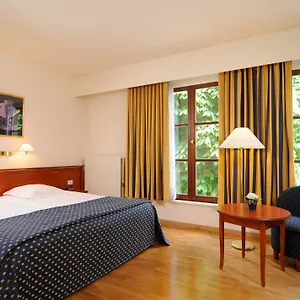 4* فندق روزنبورغ بروغ